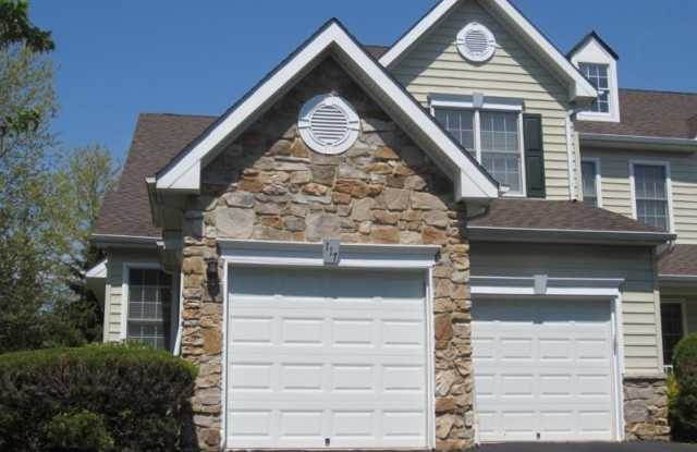 117 Watchung Dr