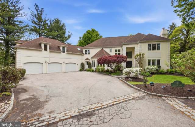 111 FAIRVIEW Road