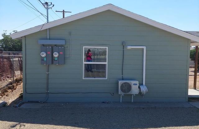 3401 POLK Avenue unit: Rear Apt