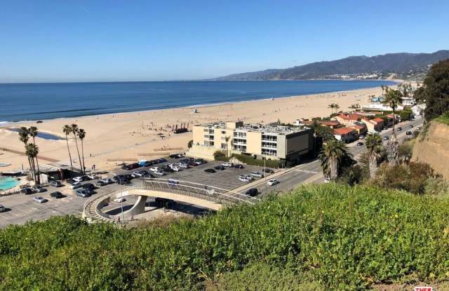 723 Palisades Beach Rd - 723 Palisades Beach Road, Santa Monica, CA 90402