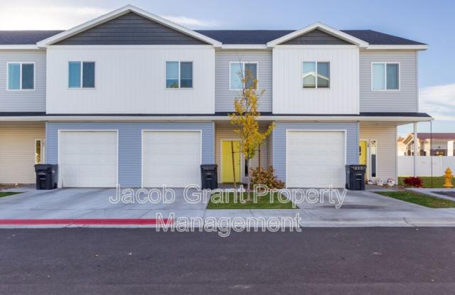 1923 Jennie Lee Drive
