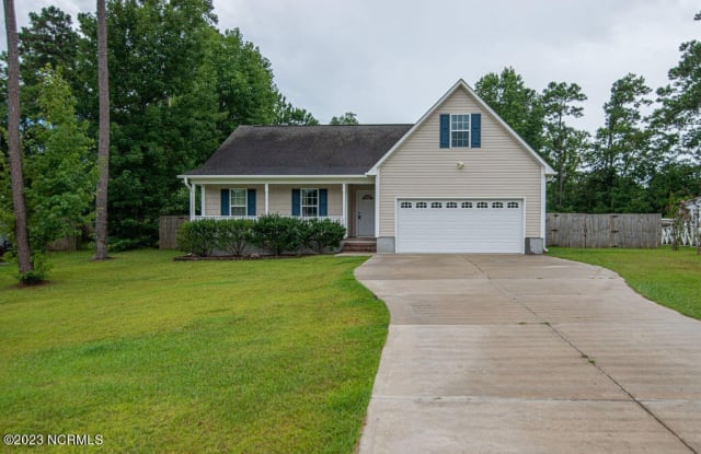 112 Emerald Cove Court - 112 Emerald Cove Court, Onslow County, NC 28445