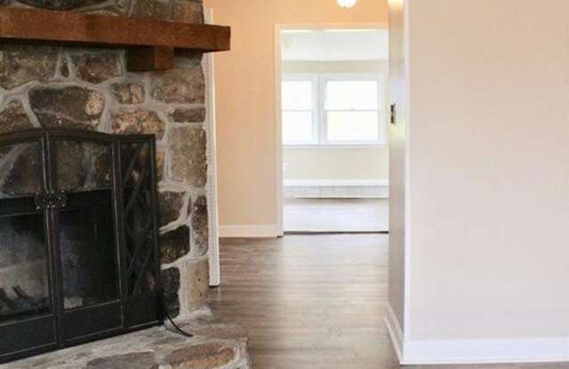 13923 Hurstland Drive SW