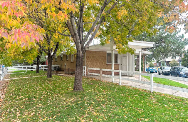 Beautifully Remodeled Duplex in Downtown Littleton