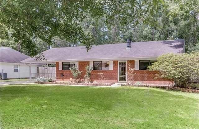 Photo of 242 DEVAL Drive