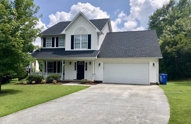 804 Pine Valley Court - 804 Pine Valley Court, Jacksonville, NC 28546