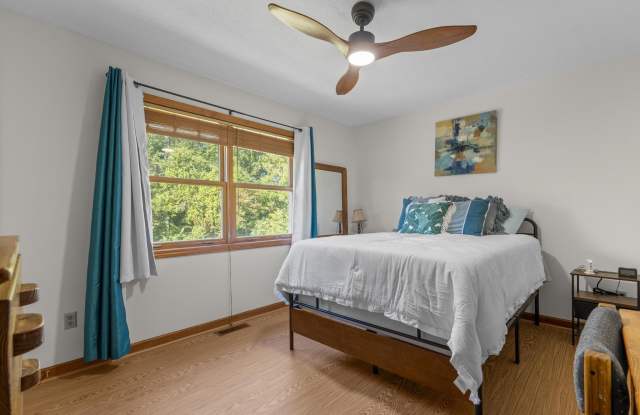 Photo of 33 Big Spruce Lane