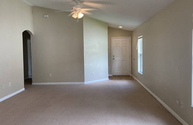 Home Sweet Home is this 4 bed, 2 bath home for Rent in the Asbel Creek Subdivision!