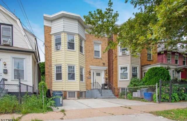 167 Milford Ave - 167 Milford Avenue, Newark, NJ 07108