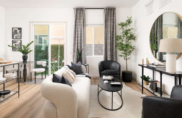 Bungalows on Henness