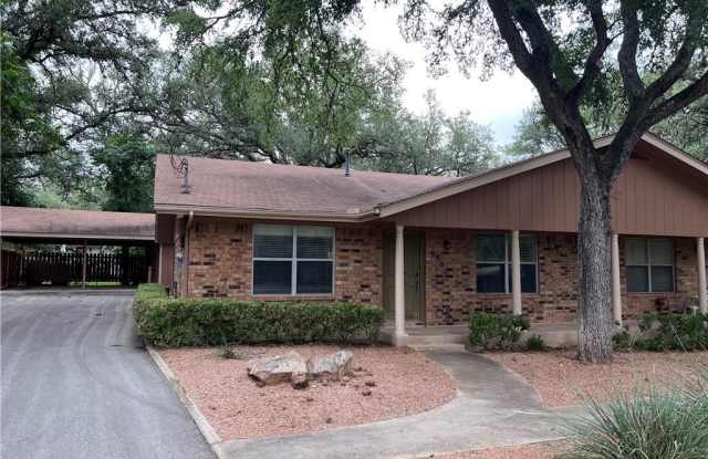 950 Oak Lane