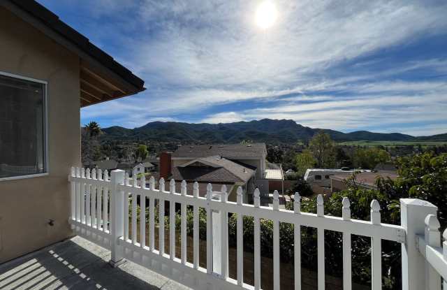 Photo of MOUNTAIN VIEWS!! Newbury Park 4+2.5 on cul-de-sac lot!