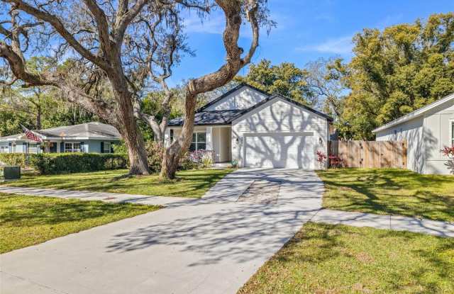 9310 N WILLOW AVENUE - 9310 North Willow Avenue, Tampa, FL 33612