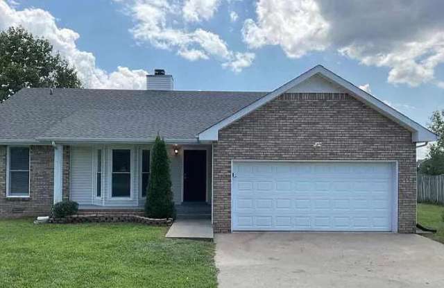 638 Fallbrook Lane - 638 Fallbrook Lane, Clarksville, TN 37040