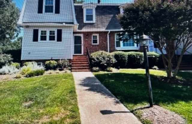 901 Hampshire Court - 1