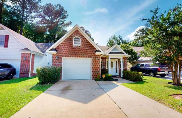 3 Bedroom Ranch with Bonus Room in Gated Community & Jack Britt School District!
