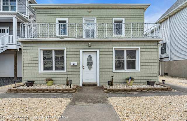 57 Fielder Avenue