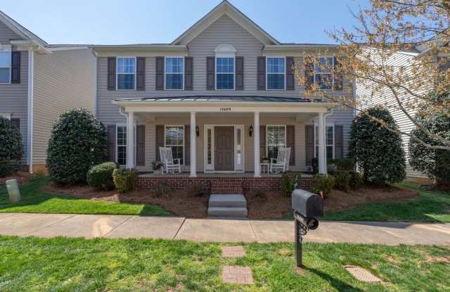 Photo of 15609 Troubadour Ln