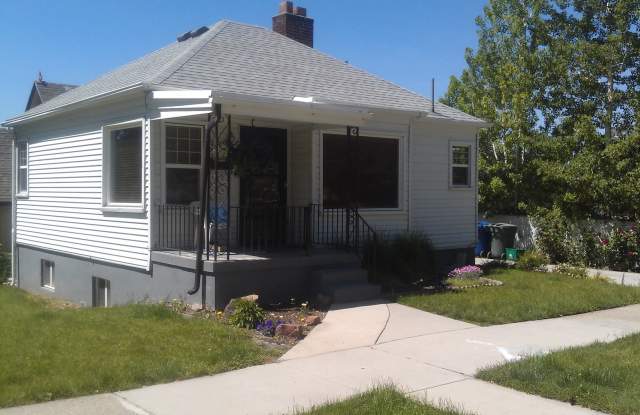 Very Nice 3 Bedroom Avenues Home Now Available - 638 8th Avenue, Salt Lake City, UT 84103