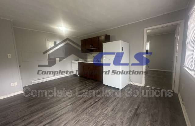 Photo of 6948 North 32nd Street - B