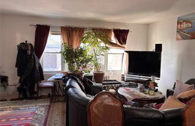 22-37 128 street unit: 1