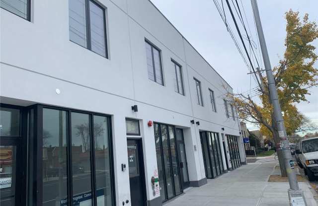 258-04 Hillside Avenue unit: A