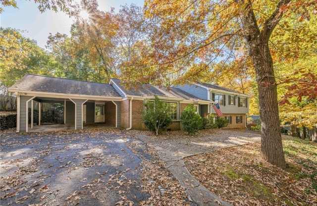 6640 Williamson Drive