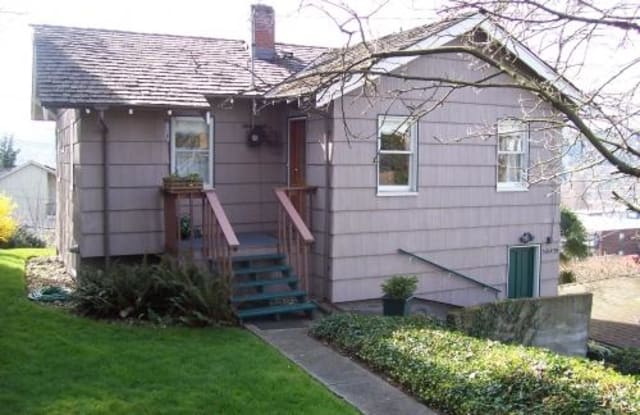 510 N 39th Street - 510 North 39th Street, Seattle, WA 98103