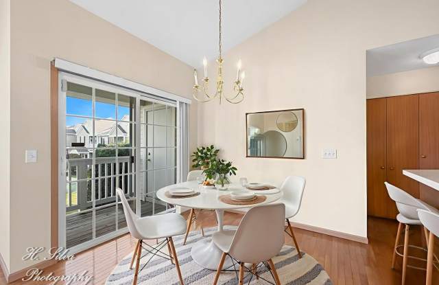 1431 Silverstone Drive unit: 1431