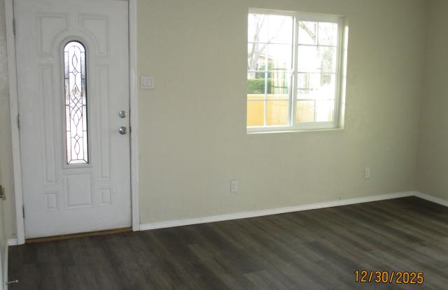 13104 Oriente Avenue NE