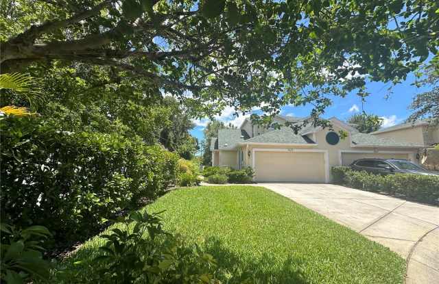 1623 RACHEL COURT