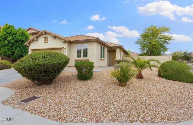 5412 W FETLOCK Trail