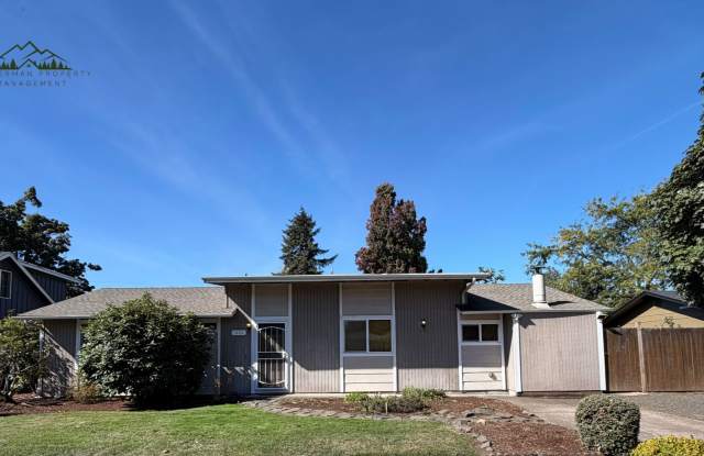 Move in Special! 3 Bedroom 1 Bathroom Home