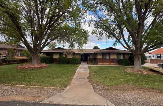 Photo of 4 Bed 2.5 Bath Home for Rent