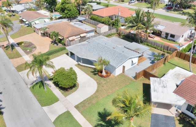 921 SE 15th Court