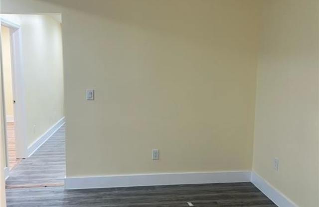 132 East 52nd Street