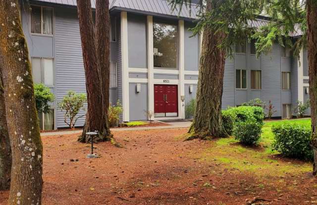 Photo of 2bd, 2 ba Condo in Oakbrook, Amenities! $2045 available +/- 12/15/25