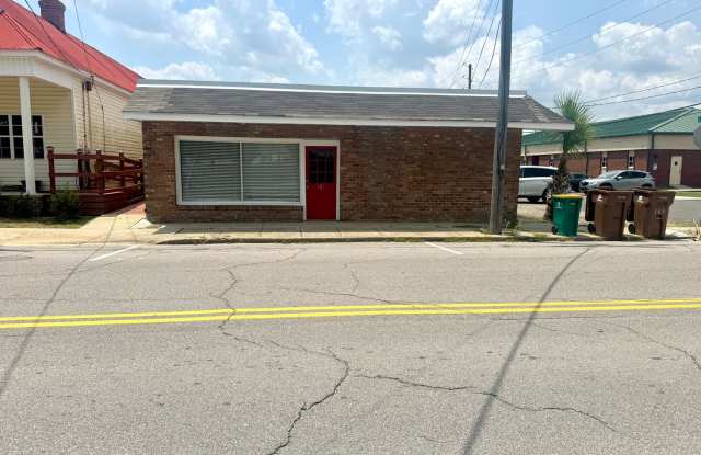 Office Space In Downtown Biloxi! Great Location!