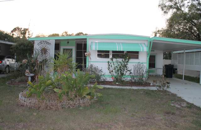27 Holly Drive
