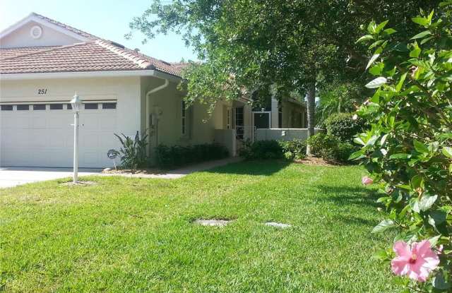 251 VISTA DEL LAGO WAY