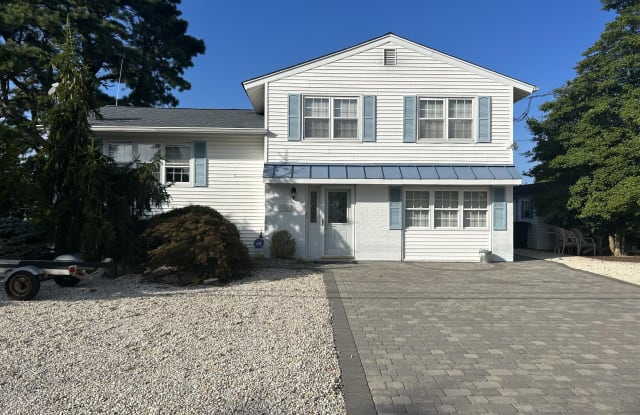 167 Seneca Boulevard - 167 Seneca Boulevard, Ocean County, NJ 08005