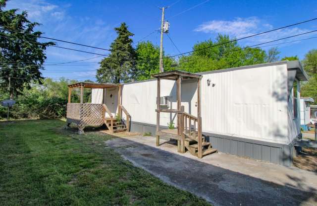 Affordable Living in the Heart of Fayetteville!