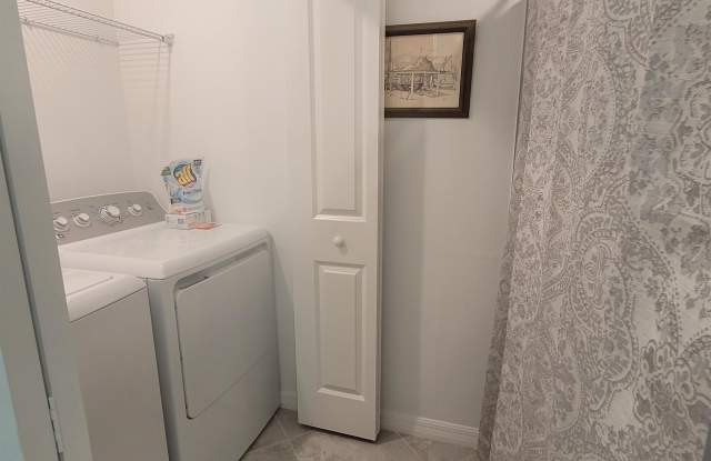 5835 Double Eagle Cir #4735