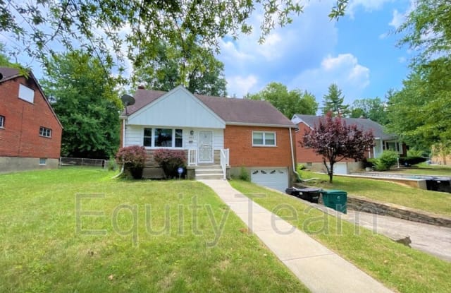 1063 Roxie Ln - 1063 Roxie Lane, Cincinnati, OH 45224