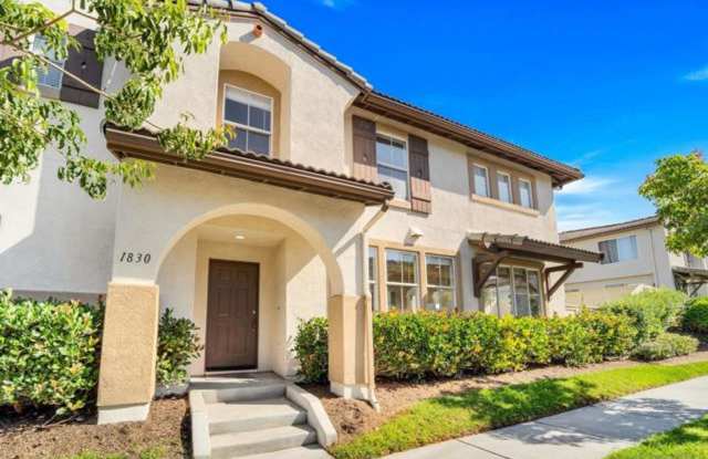 Outstanding Home in Otay Ranch!