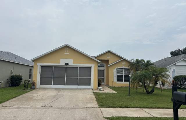 1776 Vista Lake Circle