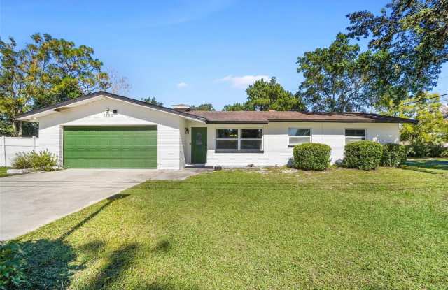 Photo of 1850 W LAKE BRANTLEY ROAD