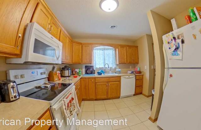 512 Highland Ridge Dr