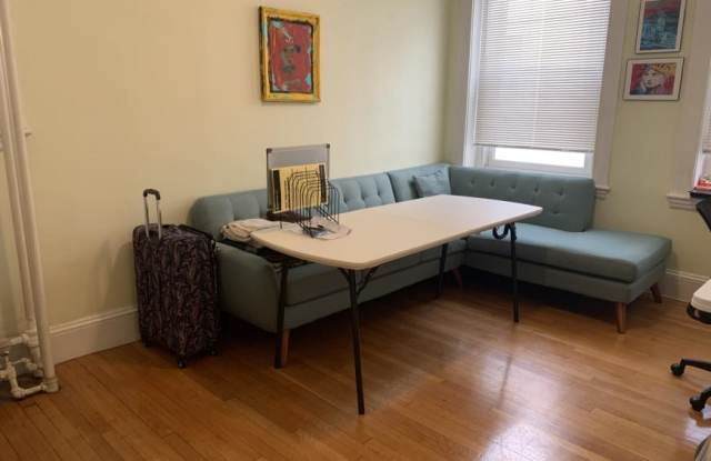 Photo of 8 Garrison St.