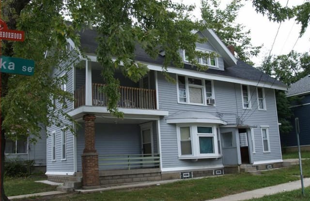 857 Logan SE - 2-Upstairs - 857 Logan Street Southeast, Grand Rapids, MI 49506